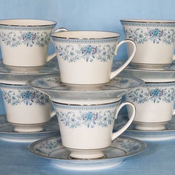 Settings For 6 Beautiful Noritake Blue Hill Pattern - Picture 14 of 16
